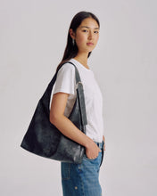 Load image into Gallery viewer, Brie Leon - Anya Tote
