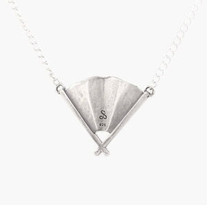 Sue The Boy - Hand Fan Necklace