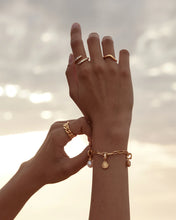 Load image into Gallery viewer, By Charlotte - Flow Of Life Ring - Gold
