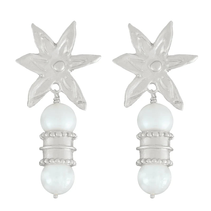 Cleopatra's Bling - Albedo Earrings in Pearl - Silver