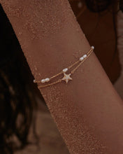 Load image into Gallery viewer, By Charlotte - Serene Dreams Bracelet - Gold

