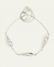 Load image into Gallery viewer, Temple Of The Sun - Spire Necklace - Silver
