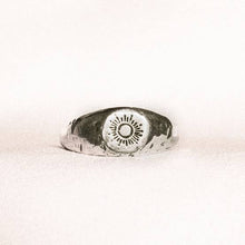 Load image into Gallery viewer, Salty Dagger - Faith Ring Silver
