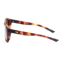Load image into Gallery viewer, Otis - Offset Sport - Matte Amberwood Tort / Brown Polar
