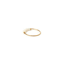 Load image into Gallery viewer, Arms Of Eve - Remi Pearl Ring - Gold
