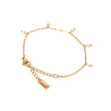 Load image into Gallery viewer, Arms Of Eve - Sofia Pearl Bracelet - Gold
