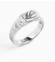 Load image into Gallery viewer, Merchants Of The Sun - Swallow Signet - Silver
