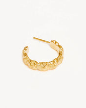 Load image into Gallery viewer, By Charlotte - All Kinds of Beautiful Hoops - Gold
