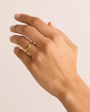 Load image into Gallery viewer, By Charlotte - Lover Medium Ring - Gold
