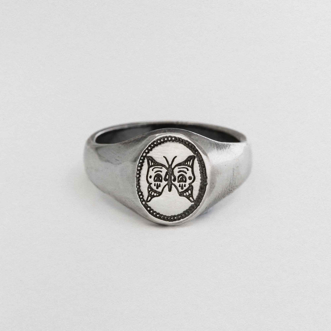 Sue The Boy - Faces II Signet Ring