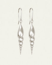 Load image into Gallery viewer, Temple of the Sun - Spire Earrings - Silver
