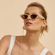 Load image into Gallery viewer, Arms Of Eve - Ophelia Pearl Sunglasses Chain - Gold
