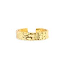 Load image into Gallery viewer, Arms Of Eve - Eros Gold Textured Ring - Medium
