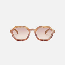 Load image into Gallery viewer, Childe - Exit - Marble Stone Pink / Amber Gradient Bio Lens
