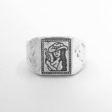 Load image into Gallery viewer, Lox &amp; Chain - Cowgirl Ring
