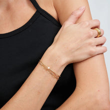 Load image into Gallery viewer, Arms Of Eve - River Gold and Pearl Bracelet
