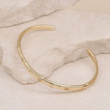 Load image into Gallery viewer, By Charlotte - Align Your Soul Cuff - Gold
