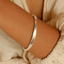 Load image into Gallery viewer, By Charlotte - Harmony Cuff - Silver
