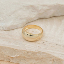Load image into Gallery viewer, By Charlotte - Embrace The Light Ring - Gold

