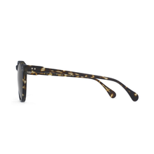 Load image into Gallery viewer, Raen - Remmy 52 - Matte Brindle Tort/Smoke Polarized
