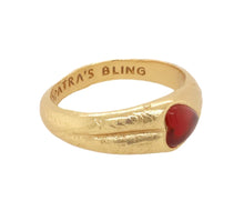 Load image into Gallery viewer, Cleopatra&#39;s Bling - Verlaine Pinky Ring - Gold
